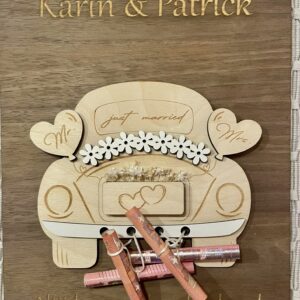 💍 Personalisierte Hochzeitstafel mit Auto – Geldgeschenk & Erinnerung aus Holz