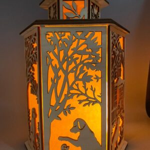 🕯️ Holzlaterne „Hundeglück“ – liebevoll gelaserte Deko für LED-Licht