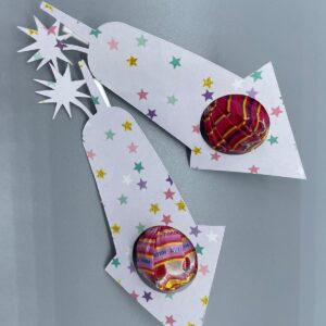 🚀 Lutscher-Rakete aus Pappe – süße Überraschung zum Abheben